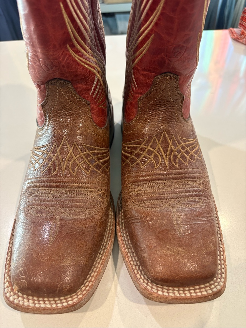 Men's ARIAT Mecate Brown Leather Cowboy Boots with Red Shaft and Wing Stitching - Picture 4 of 8